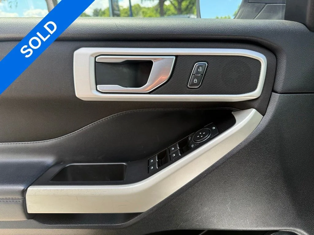 Used 2020 White Ford XLT image 18