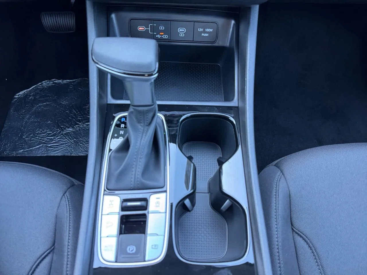 New 2026 Black Hyundai SE AWD image 17