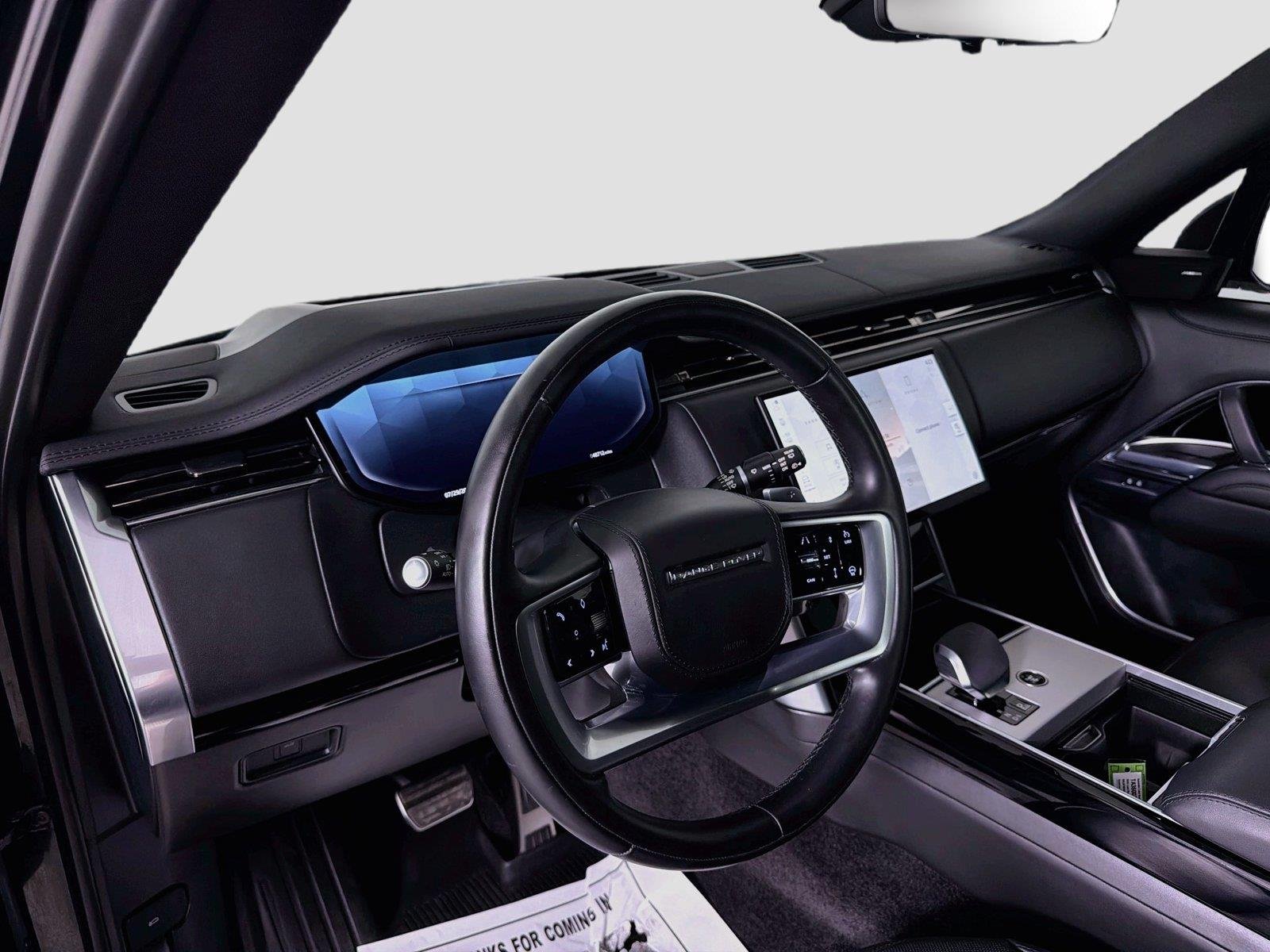Certified Used 2024 Santorini Black Land Rover SE image 9