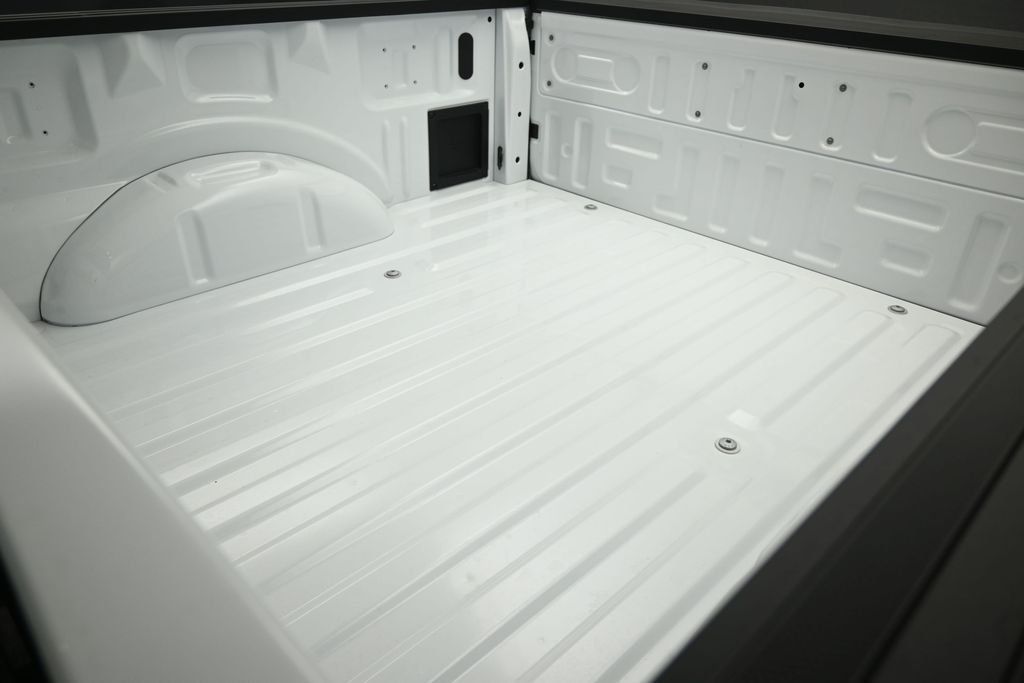 New 2026 Oxford White Ford STX image 20