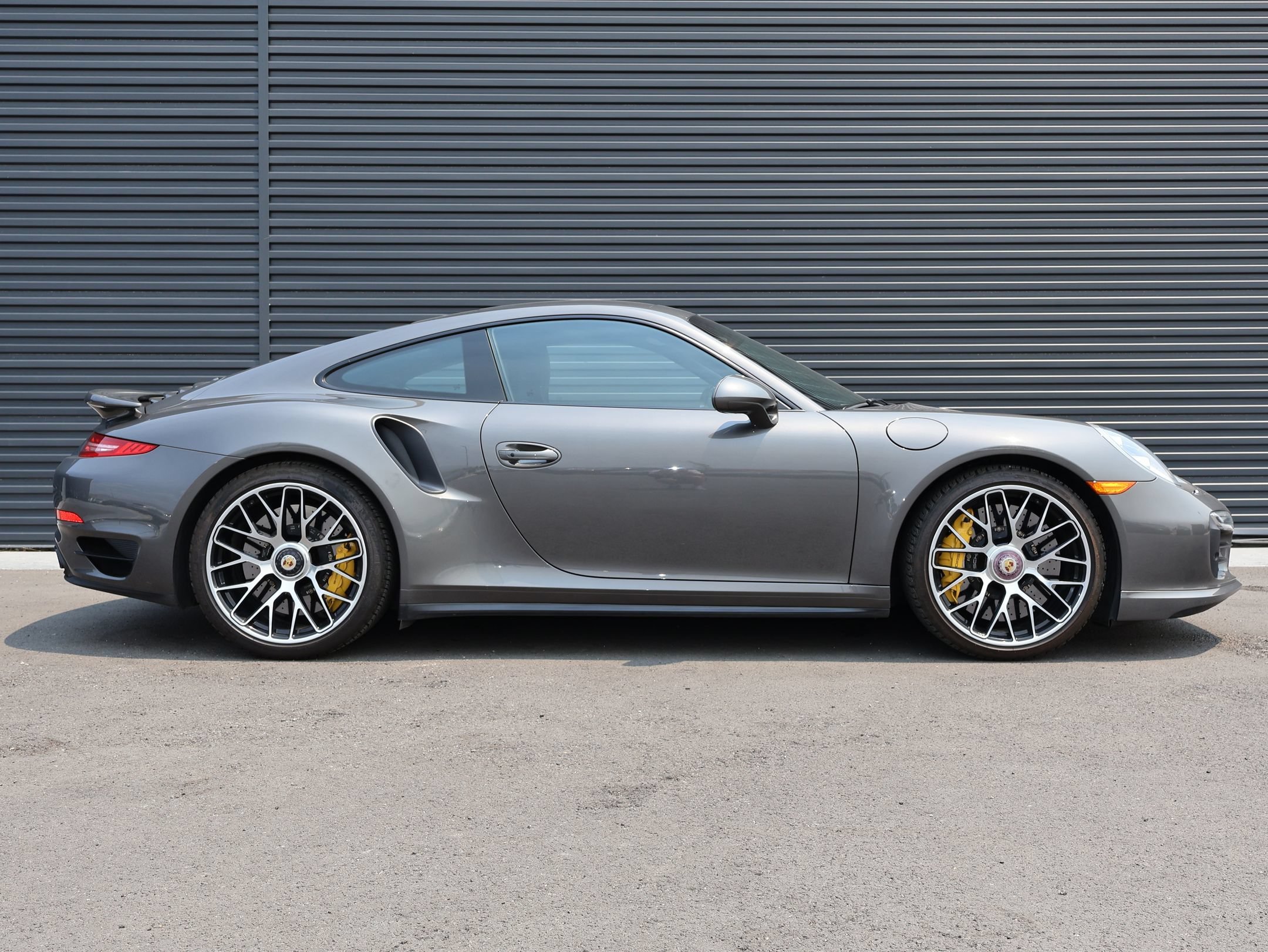 Used 2014 Agate Gray Metallic Porsche Turbo S image 10