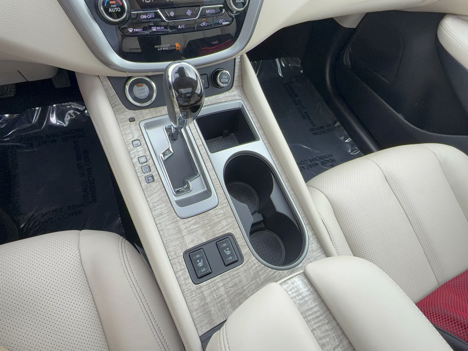 Used 2024 Pearl White TriCoat Nissan SL image 14