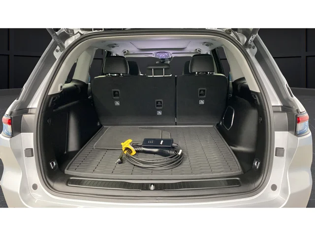 Used 2024 Silver Jeep 4xe image 25
