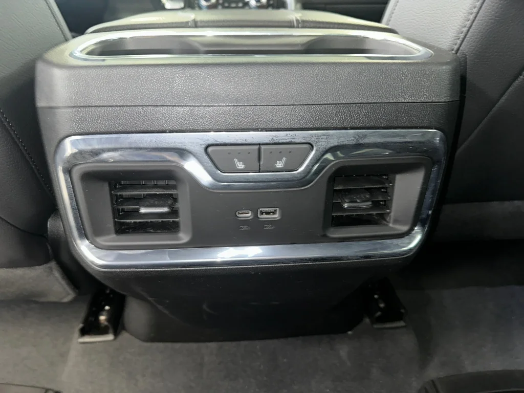 Used 2024 White Frost Tricoat GMC Denali image 24