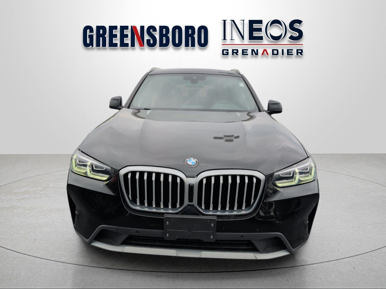 Used 2022 Black Sapphire Metallic BMW xDrive30i image 8