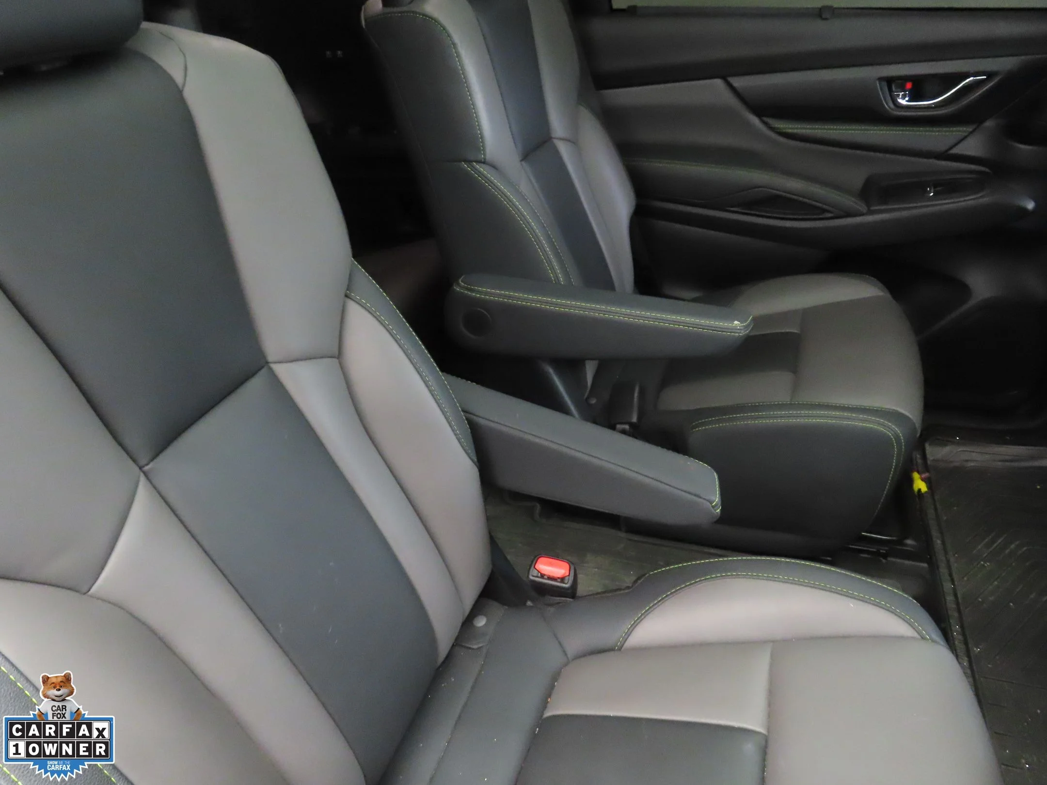 Used 2025 White Subaru Onyx Edition image 25