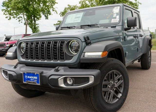 2026 Jeep Gladiator Sport S
