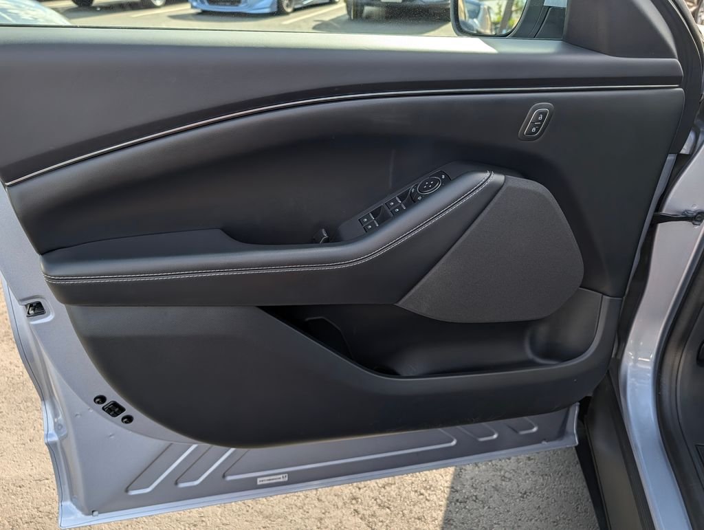 2022 Ford Mustang Mach-E Select RWD - Photo 16