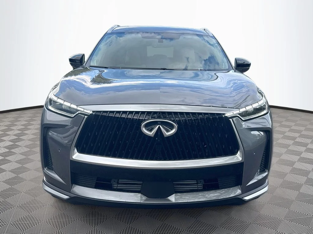 New 2027 Gray INFINITI LUXE image 2