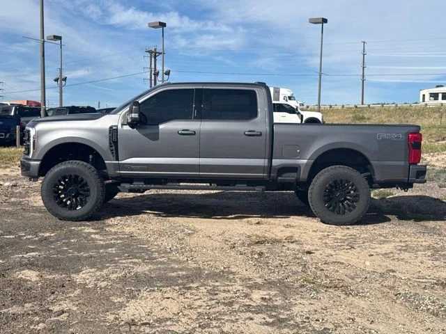 Used 2024 Gray Ford XLT image 2