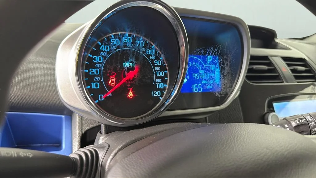 Used 2015 Metallic paint.) Chevrolet LS image 20