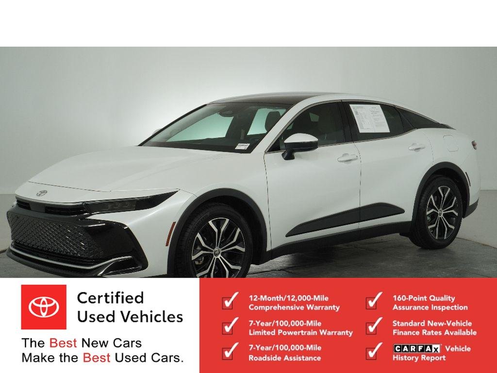 Certified Used 2024 Oxygen White Toyota Limited image 7