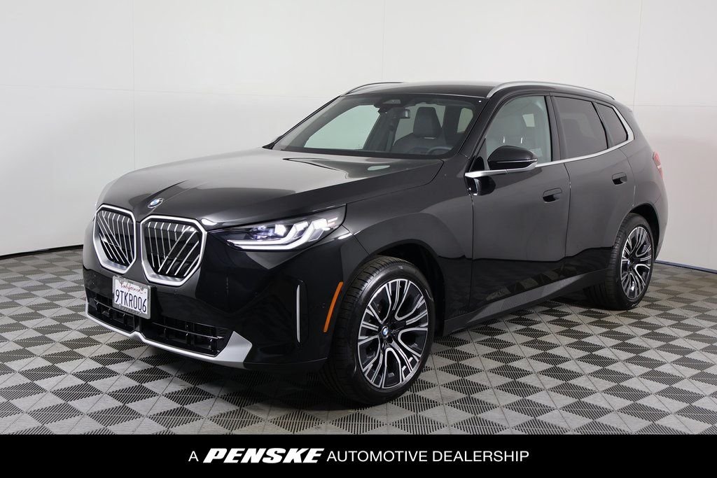 2025 BMW X3 30 XDRIVE's photo