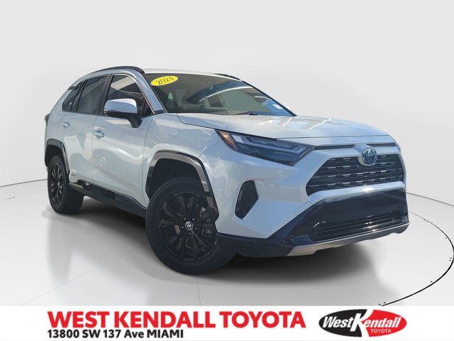 2024 Toyota RAV4 SE