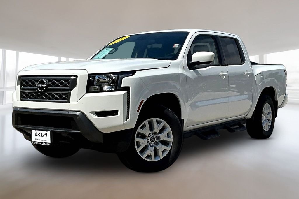 2023 Nissan Frontier SV Crew Cab 4X4 SWB's photo