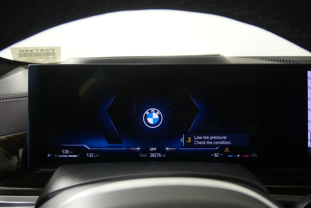 Certified Used 2025 Black Sapphire Metallic BMW xDrive40i image 17