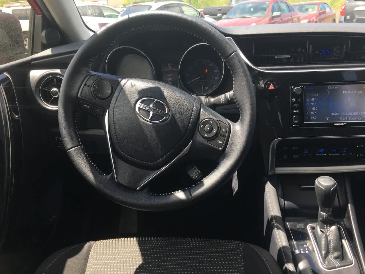 Used 2016 Barcelona Red Metallic Scion  image 17
