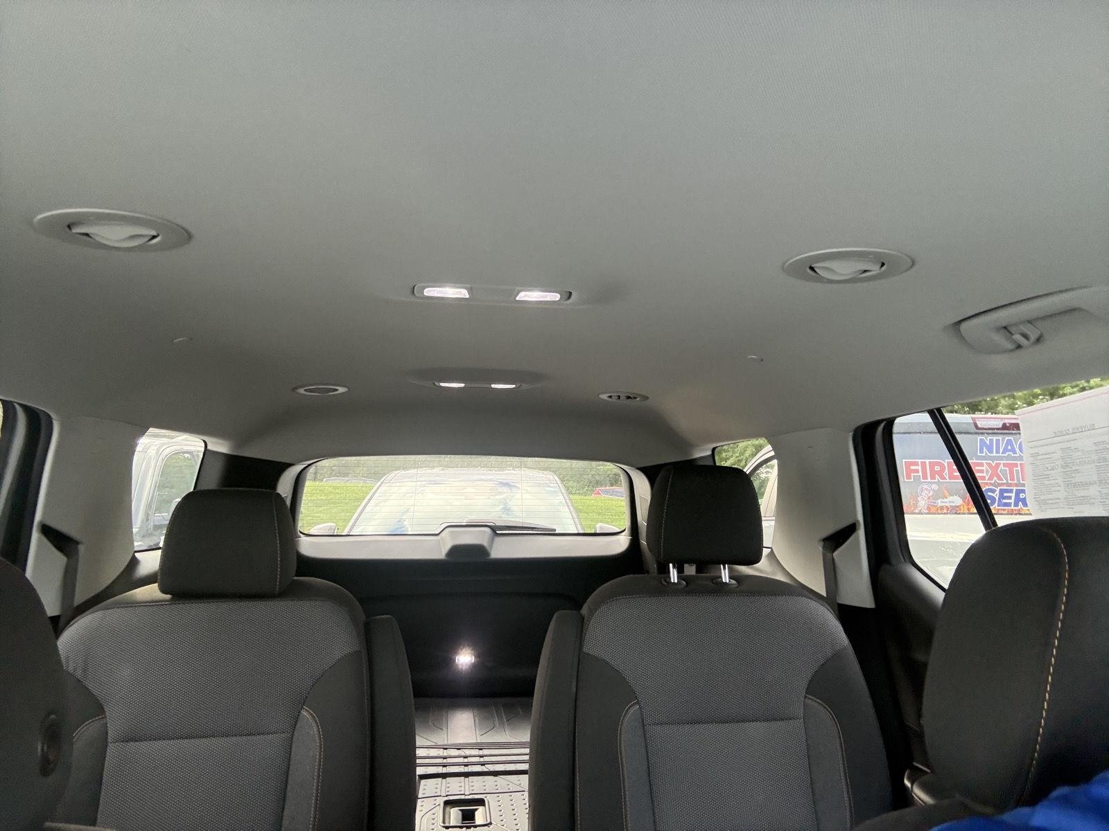 Used 2019 Mosaic Black Metallic Chevrolet LT Cloth image 10