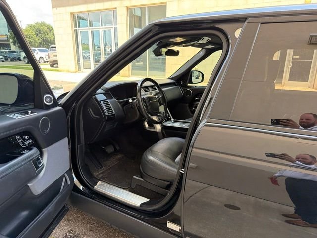 Used 2020 Black Land Rover HSE image 6