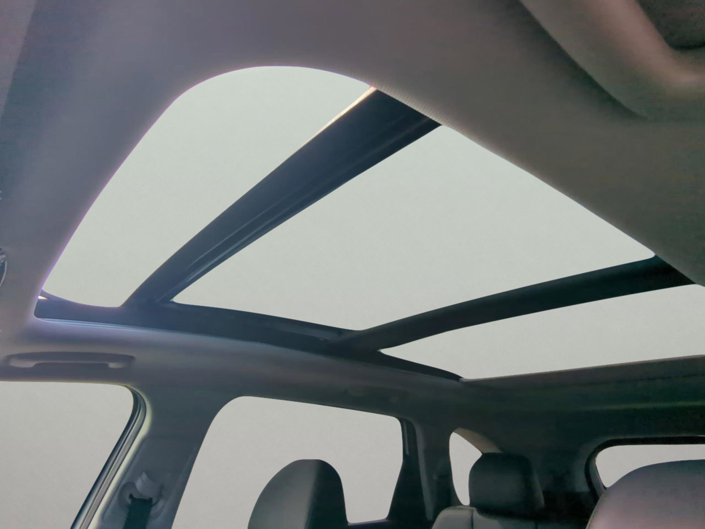 New 2026 Glacial White Pearl Kia S image 26