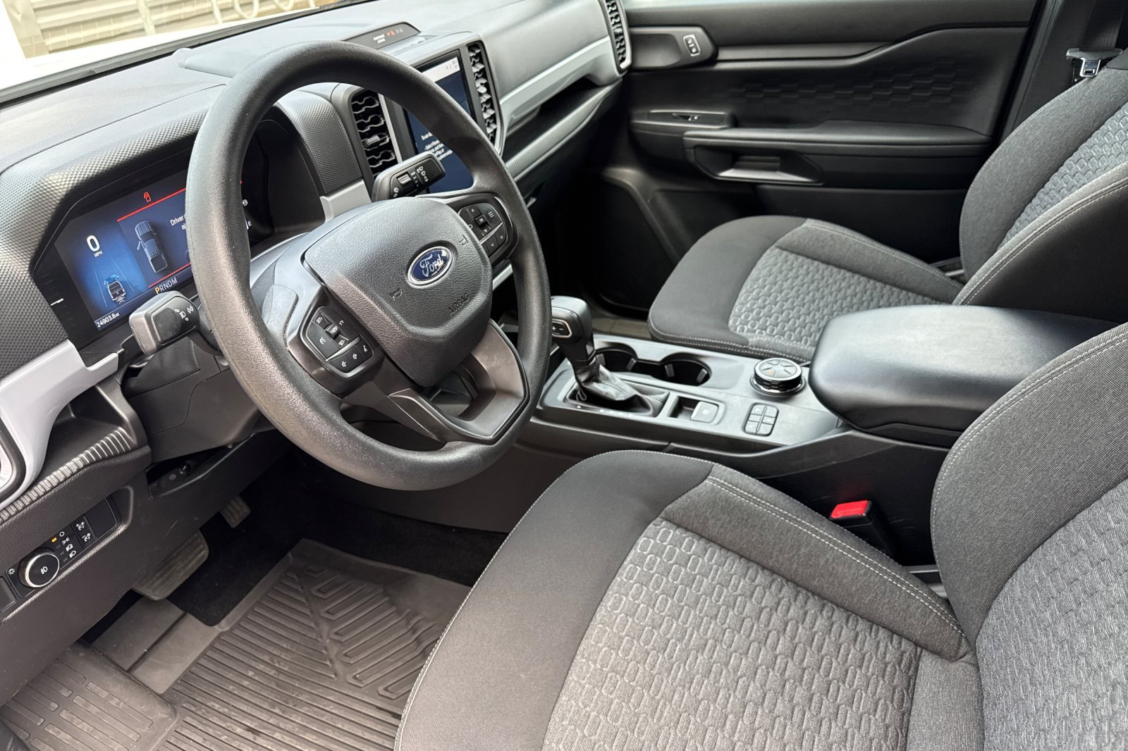 Certified Used 2025 Oxford White Ford XL image 10