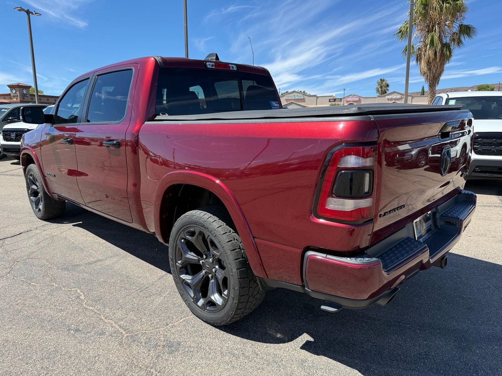 2023 RAM Ram 1500 Pickup Limited - Photo 7
