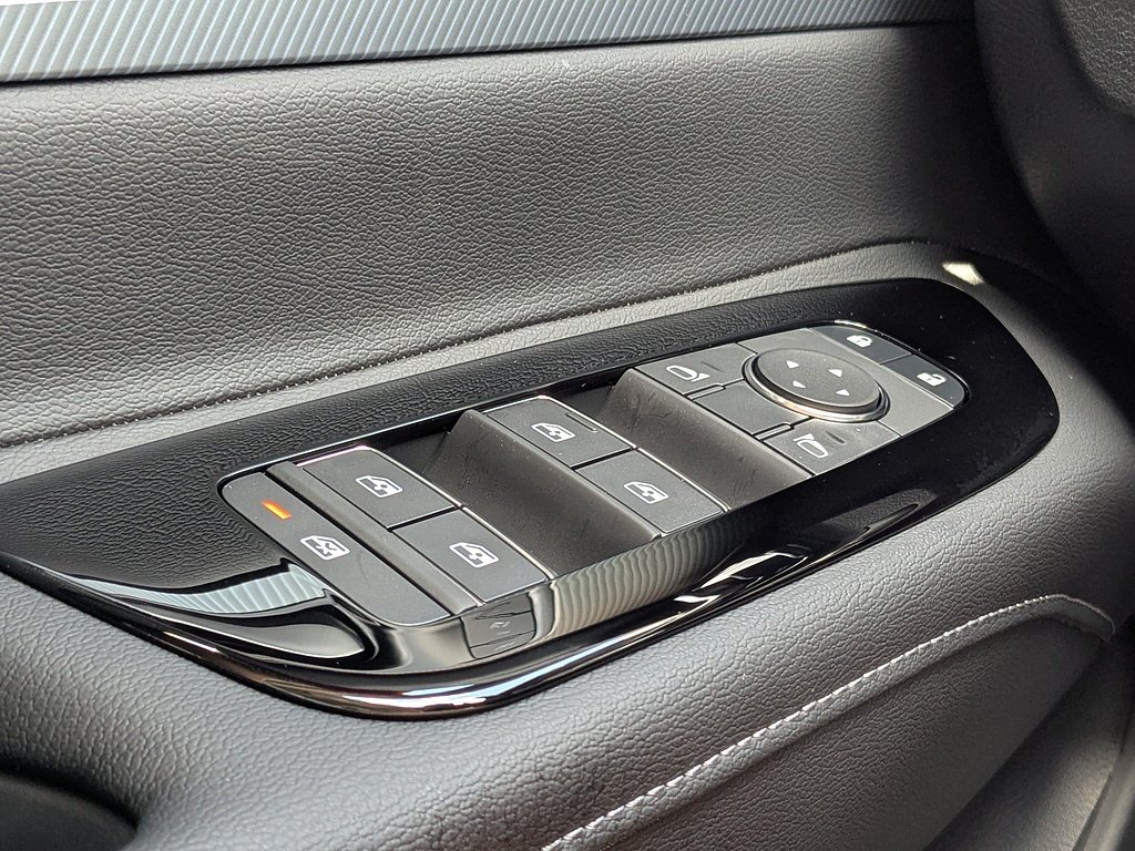 2025 Nissan Murano SL - Photo 22