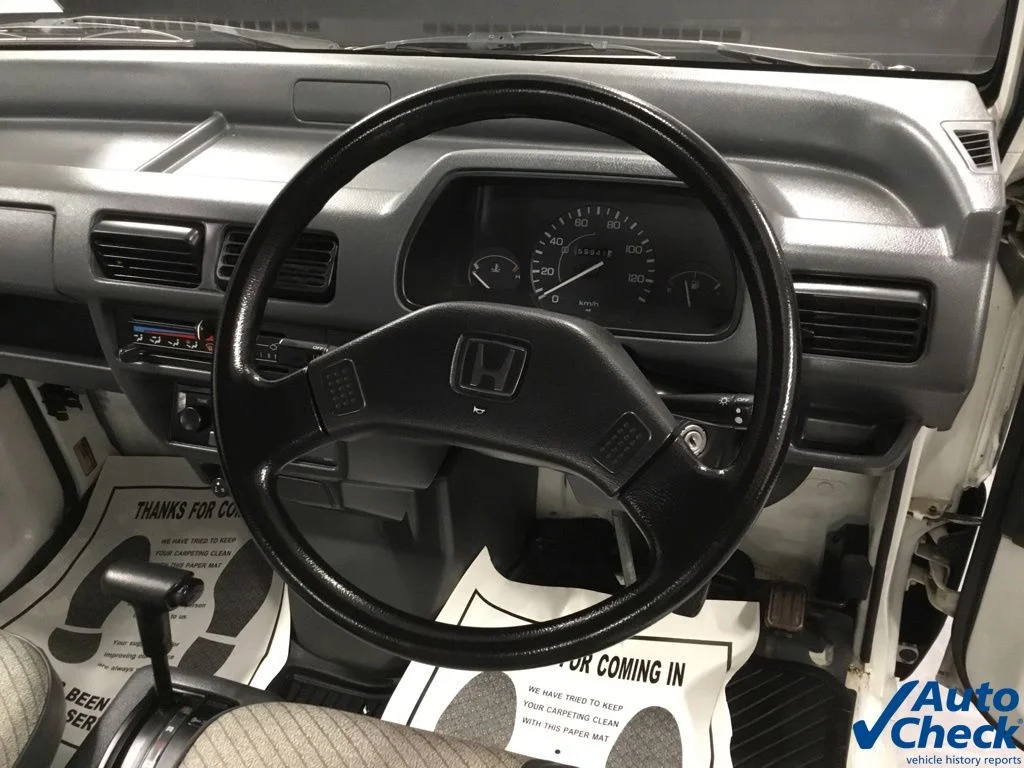 Used 1990 White Honda SDX image 28