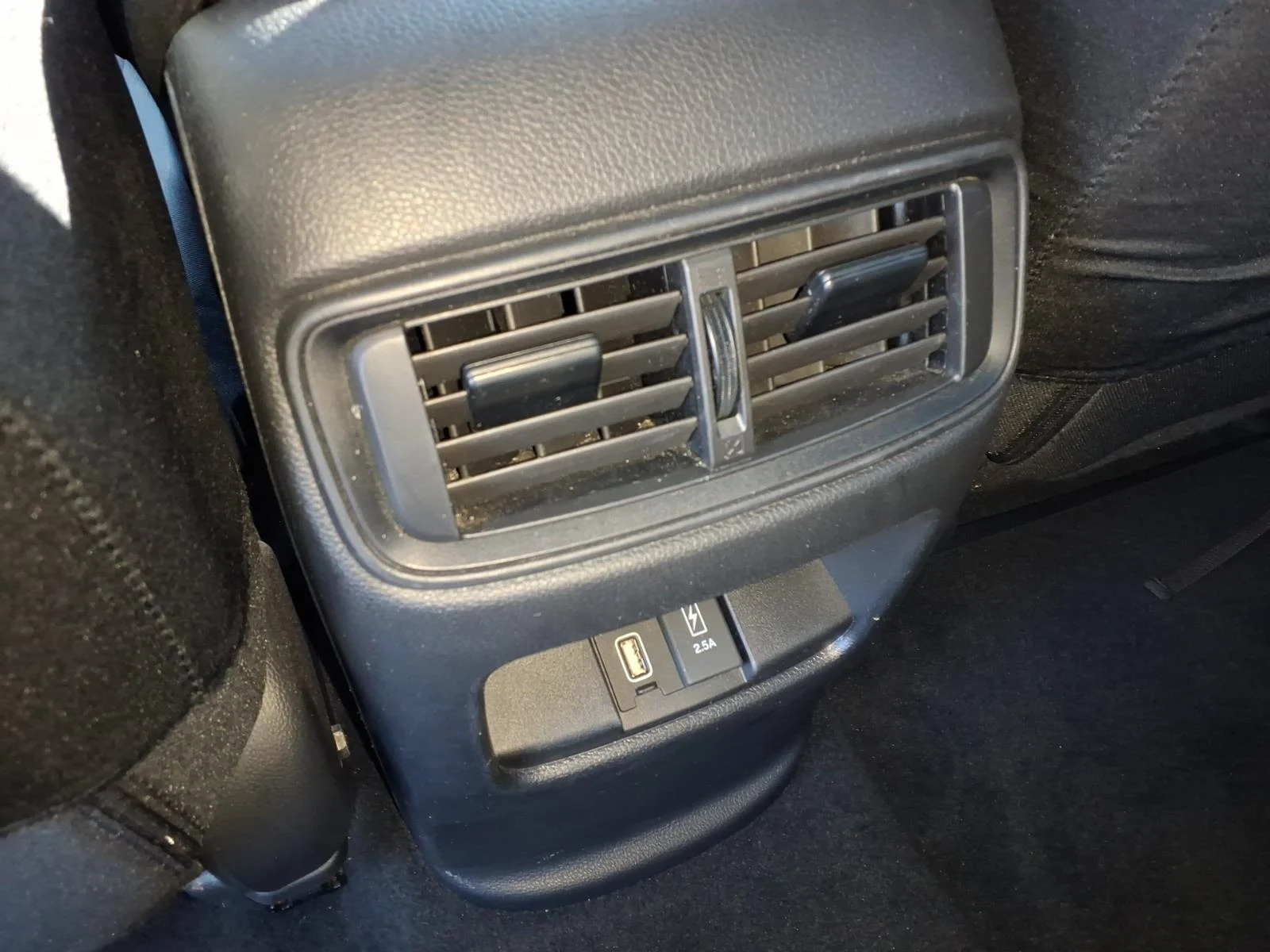 Used 2019 Lunar Silver Metallic Honda EX image 4