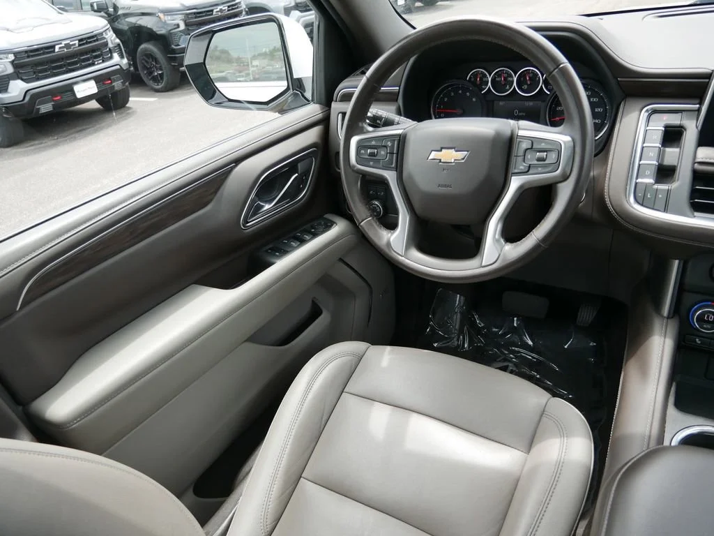 Certified Used 2021 SUMMIT WHITE Chevrolet LT image 11