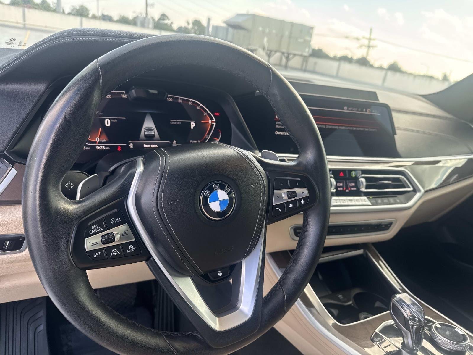 Used 2022 Mineral White Metallic BMW xDrive40i image 20