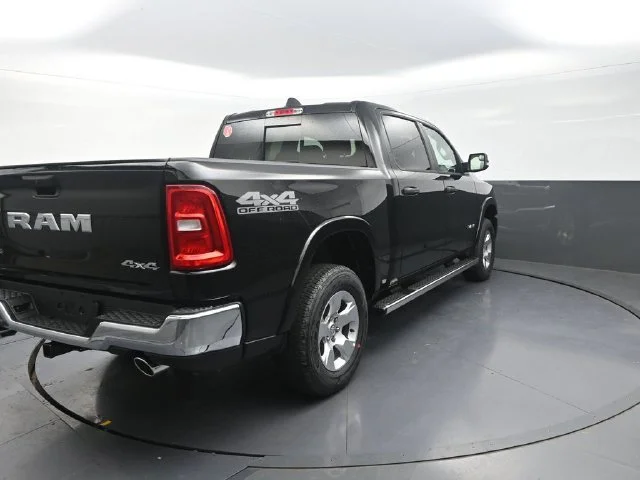 New 2027 Diamond Black Crystal Pearl-Coat Exterior Paint RAM Big Horn/Lone Star image 9
