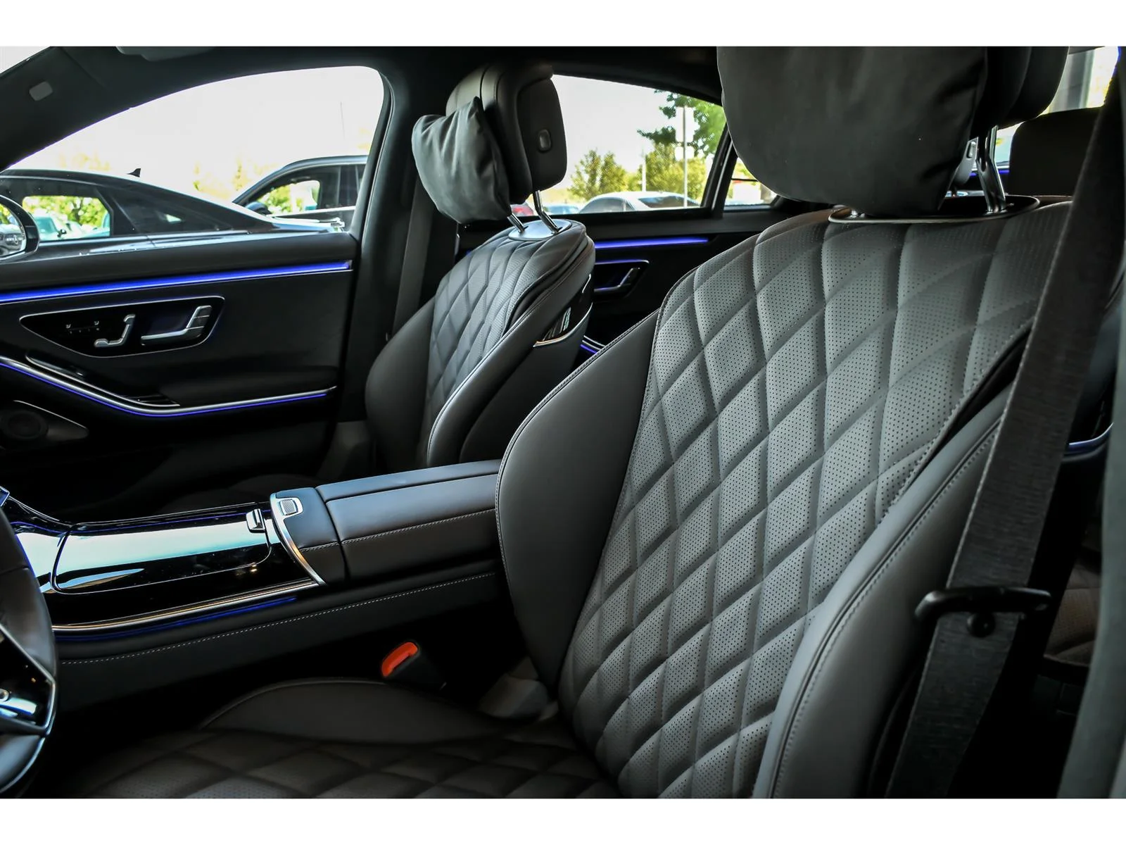 New 2026 Black Mercedes-Benz S 580 image 7