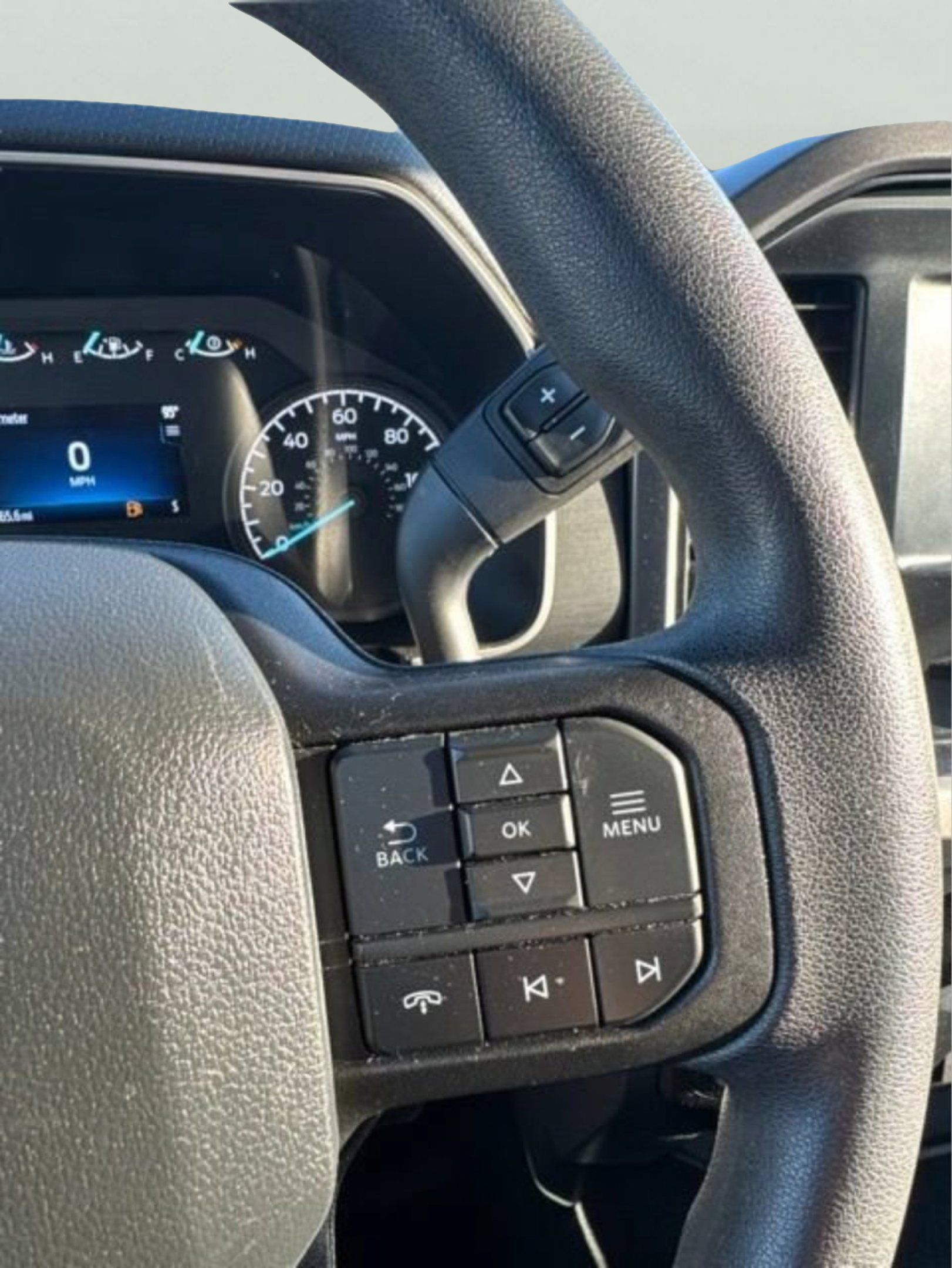 2023 Ford F-150 XLT - Photo 21
