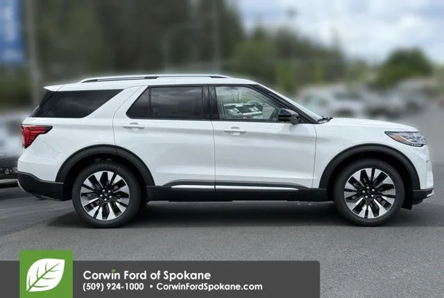 New 2026 Star White Metallic Tri-Coat Ford Platinum image 9
