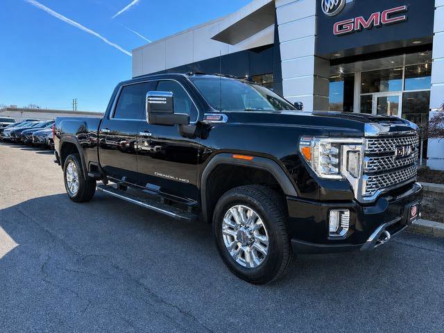 2022 GMC Sierra 4WD Crew Cab Standard Box Denali's photo