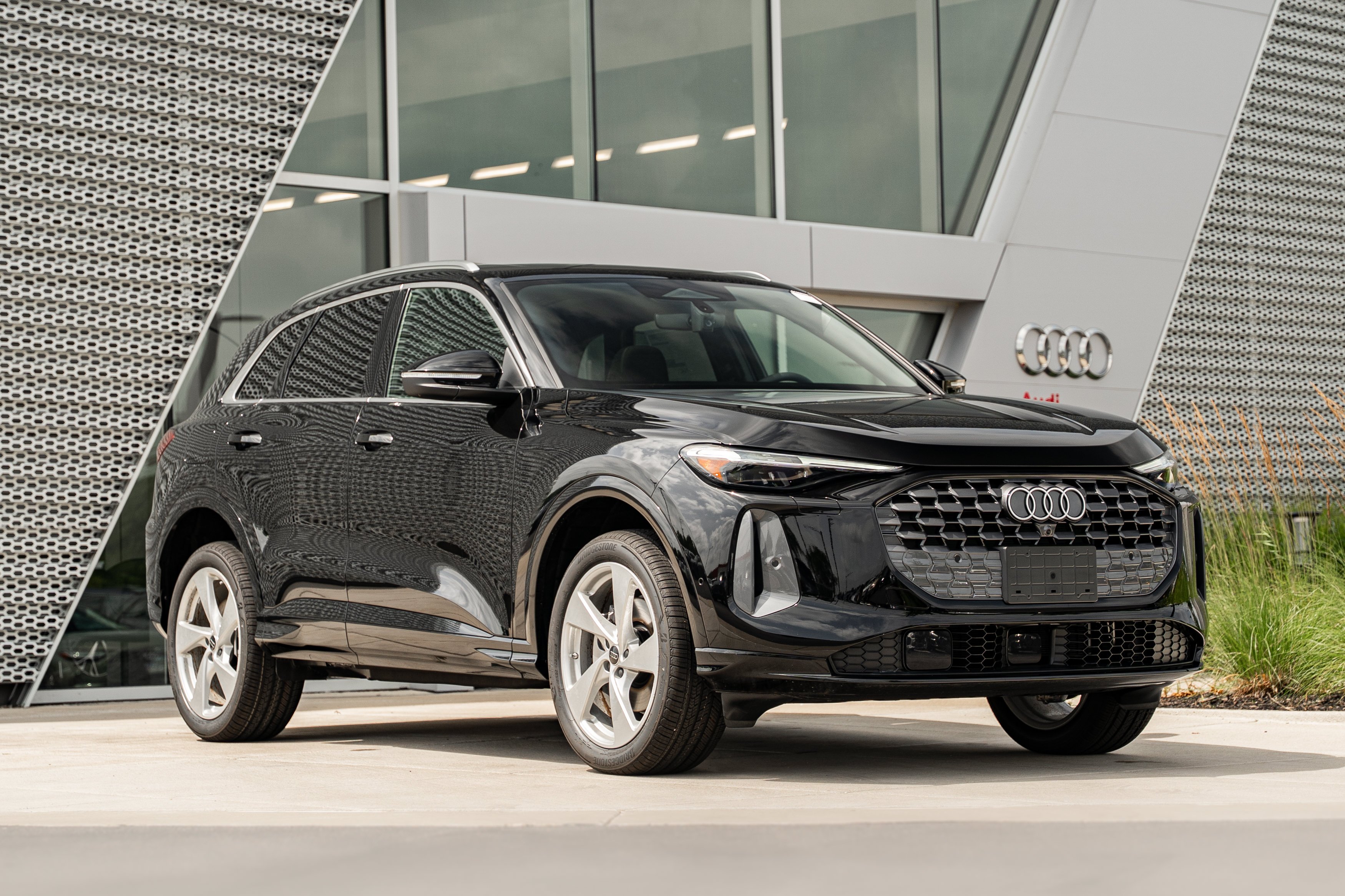 2026 Audi Q5 Premium Plus quattro's photo
