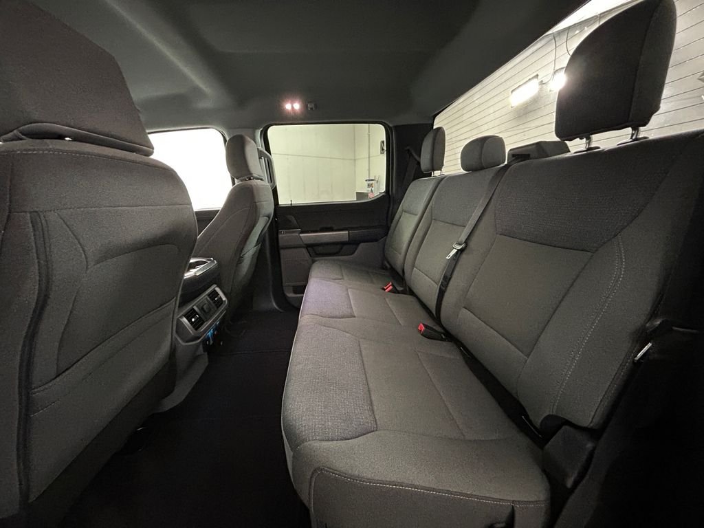 2025 Ford F-150 XLT - Photo 19