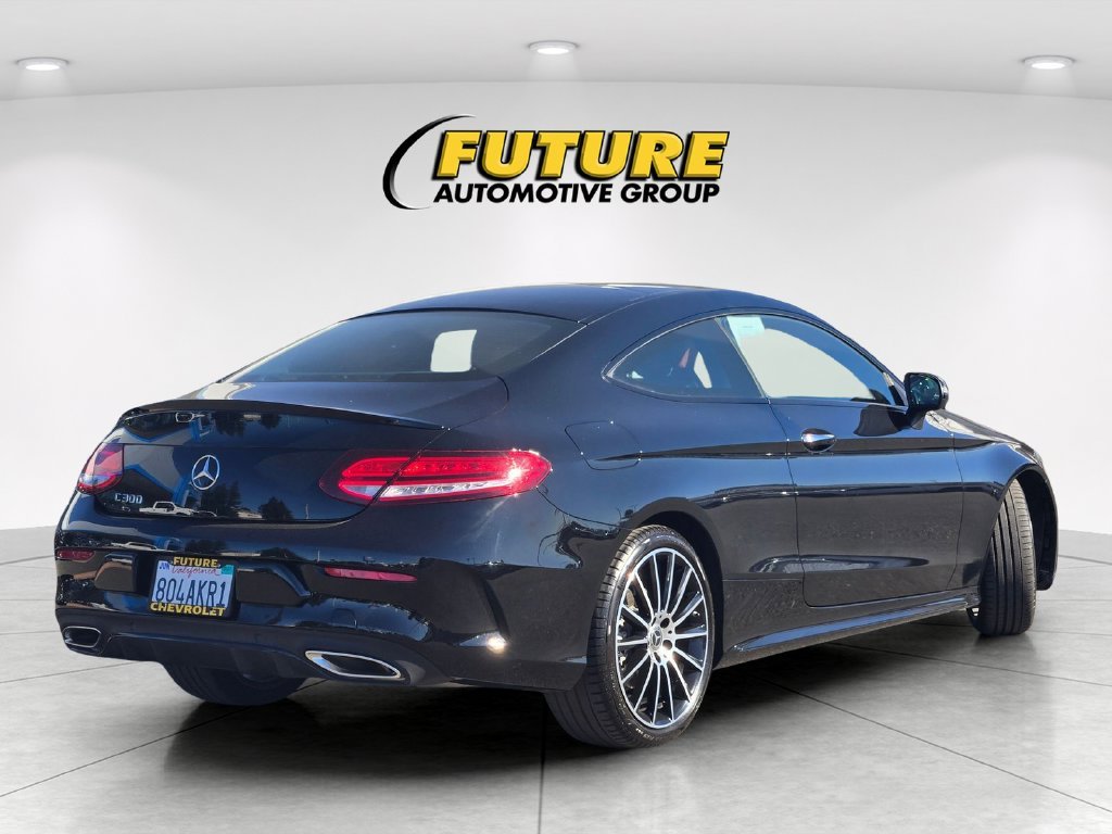 Used 2023  Mercedes-Benz C 300 image 4