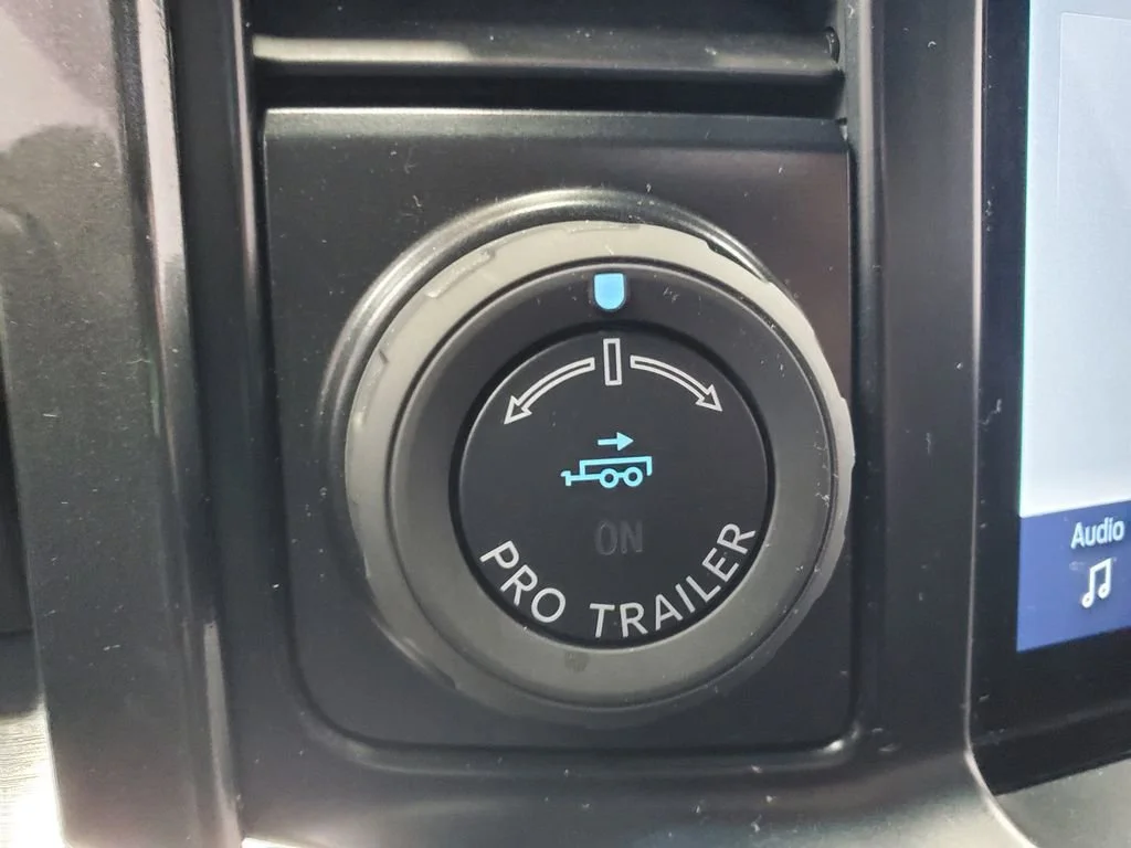 Used 2022 Blue Ford XL image 19