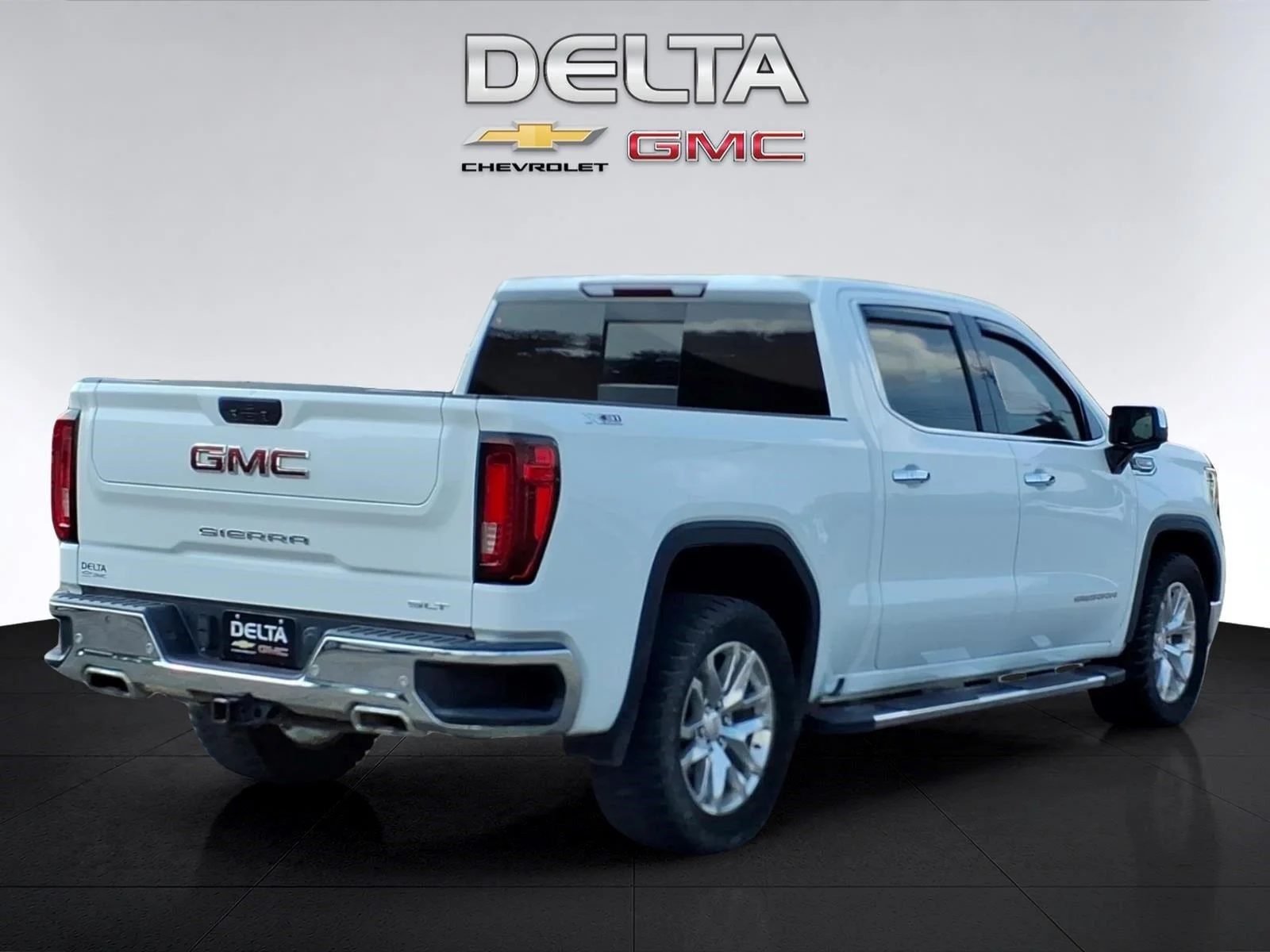 Used 2022 Summit White GMC SLT image 5