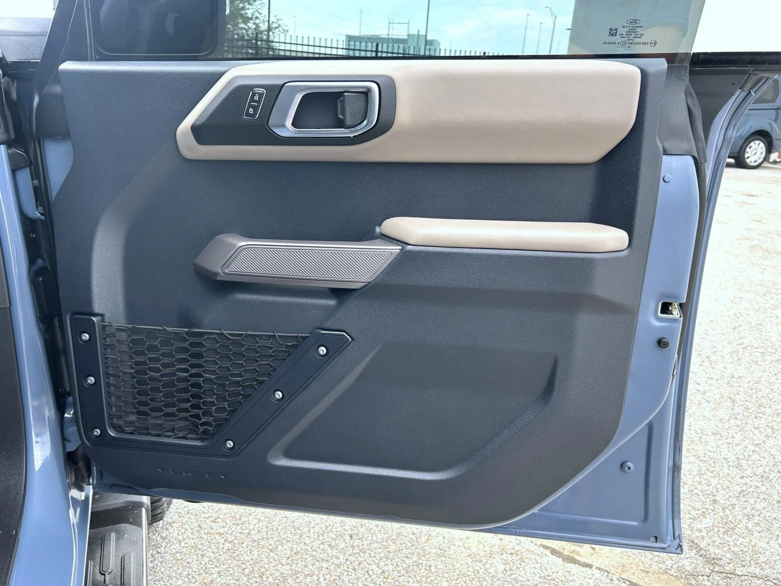 Used 2023 Gray Ford Wildtrak image 15