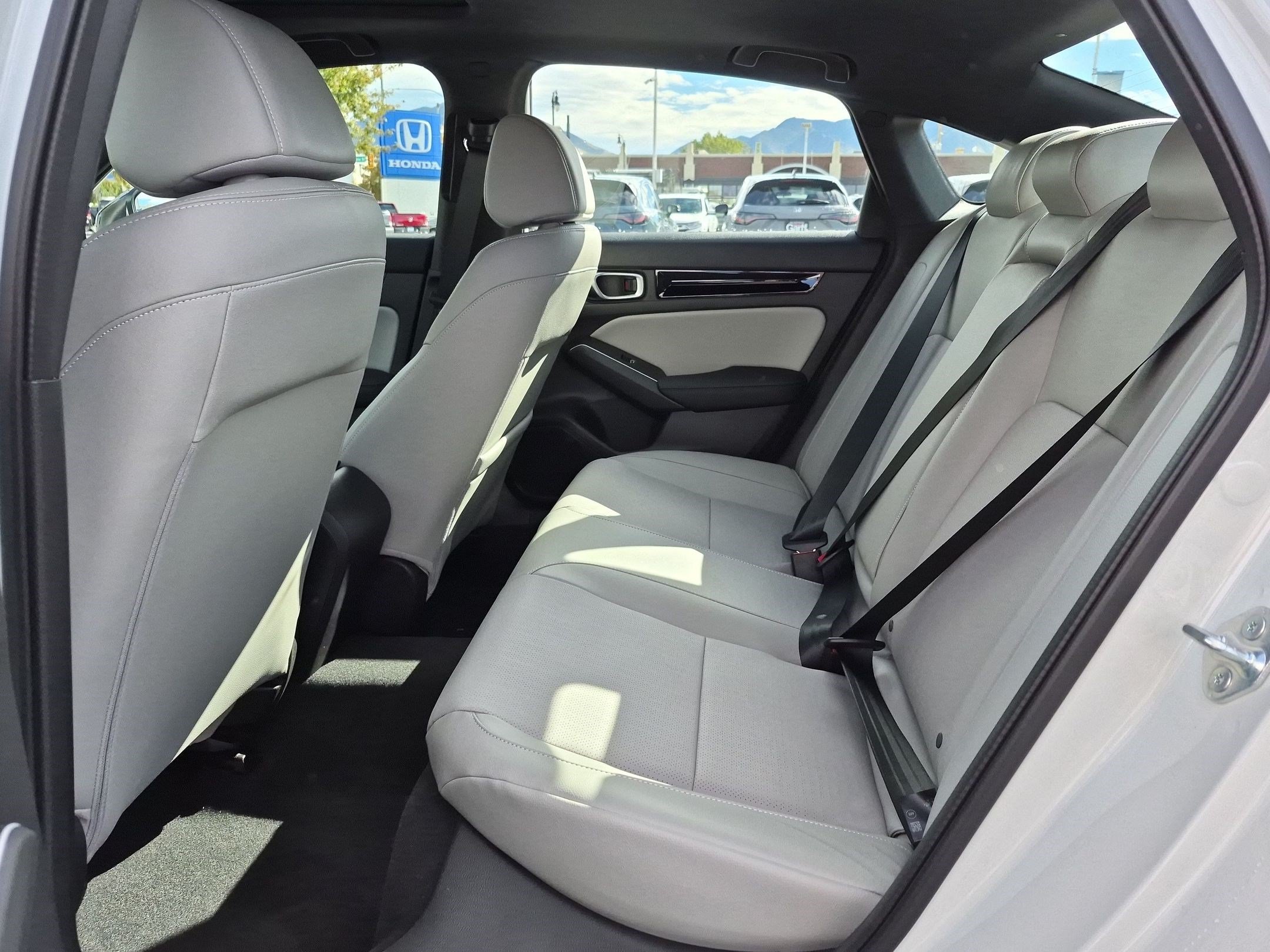 New 2026 Platinum White Pearl Honda Sport Touring image 24