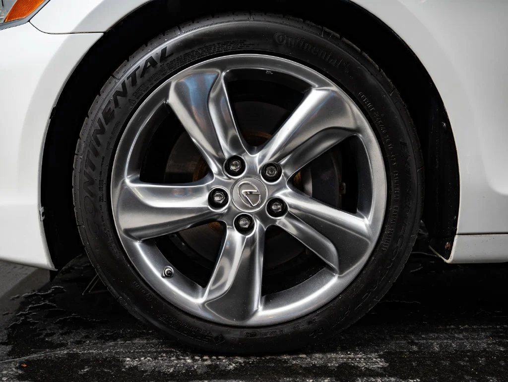 Used 2011 Starfire Pearl Lexus 350 image 13