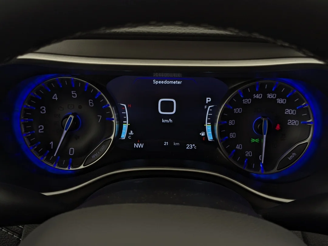 New 2027 White Chrysler Select - - FWD - 8-Passenger Seating - Stow n Go - Remote Start & More! image 19