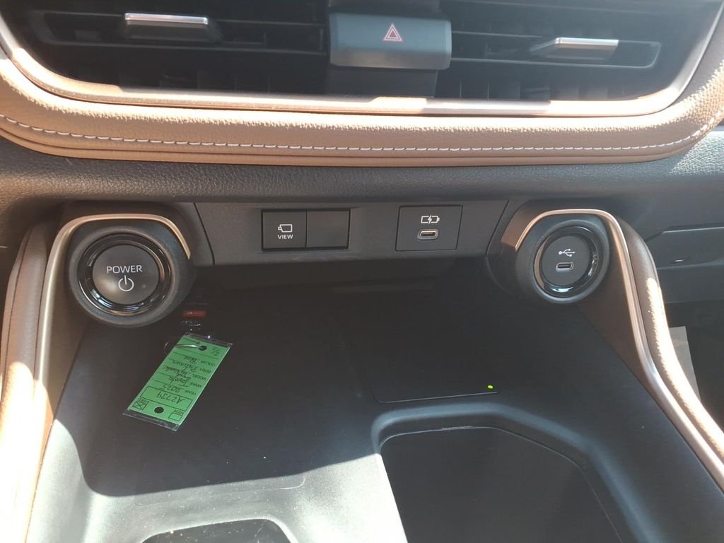 Used 2025 Storm Cloud Toyota Hybrid MAX Platinum image 20