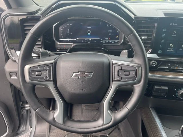 Used 2024 Gray Chevrolet RST image 17