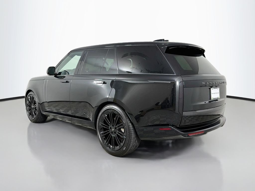 New 2027 Santorini Black Land Rover SE image 7