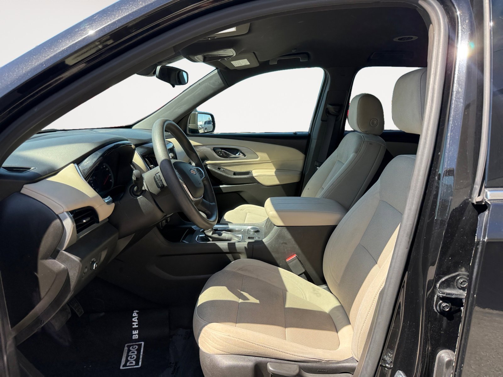 Used 2022 Black Metallic Chevrolet LS image 10