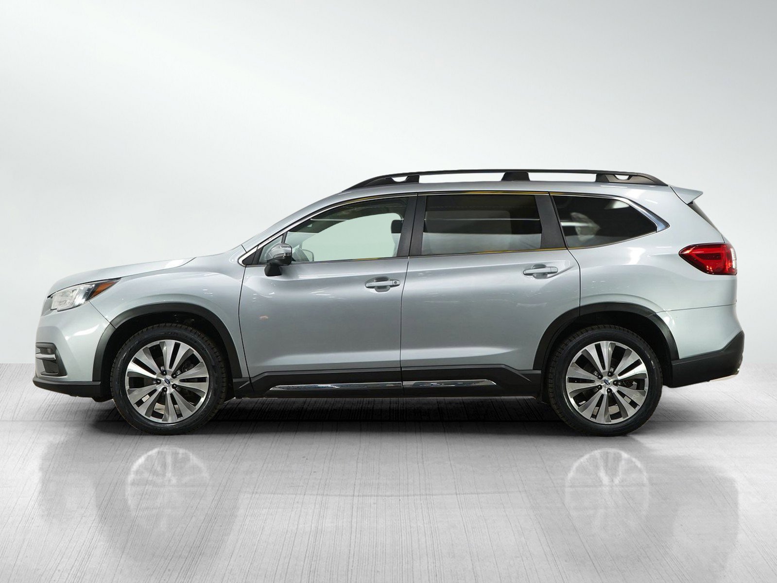 Used 2020 Subaru Ascent Limited with VIN 4S4WMALD8L3438041 for sale in Burnsville, Minnesota